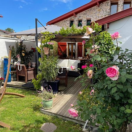 Entre Pays Basque Et Bearn Bed & Breakfast Lahontan Luaran gambar
